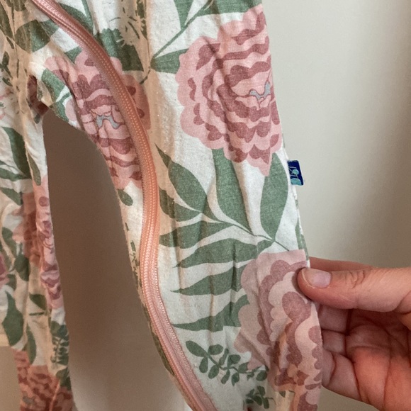 Kickee Pants Fresh Air Florist Print Footie with Zipper Pajamas Bamboo Sz 12-18 - Picture 4 of 5
